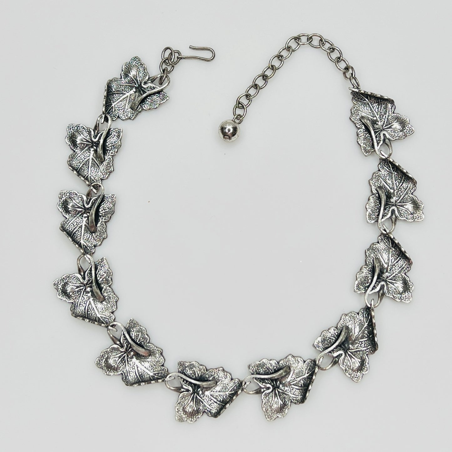 1950s sterling silver leaf choker necklace