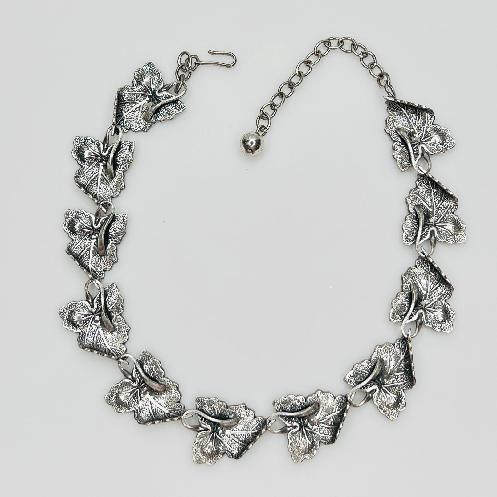 1950s sterling silver leaf choker necklace