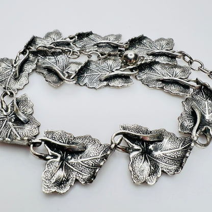 Vintage silver ivy leaf necklace with extender