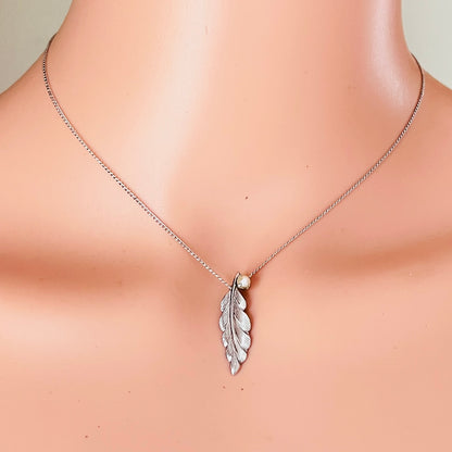 Sterling silver leaf pendant necklace with genuine pearl