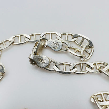 Close-up of sterling silver lobster clasp marked 925 Italy