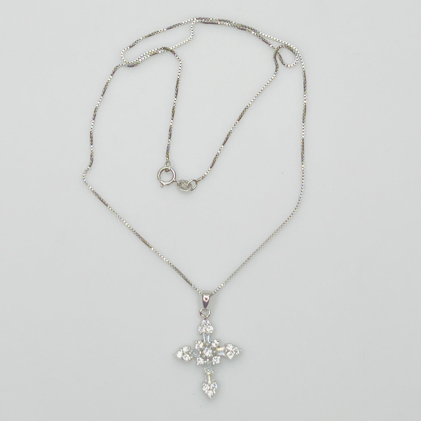 Full view of necklace showing clasp and chain