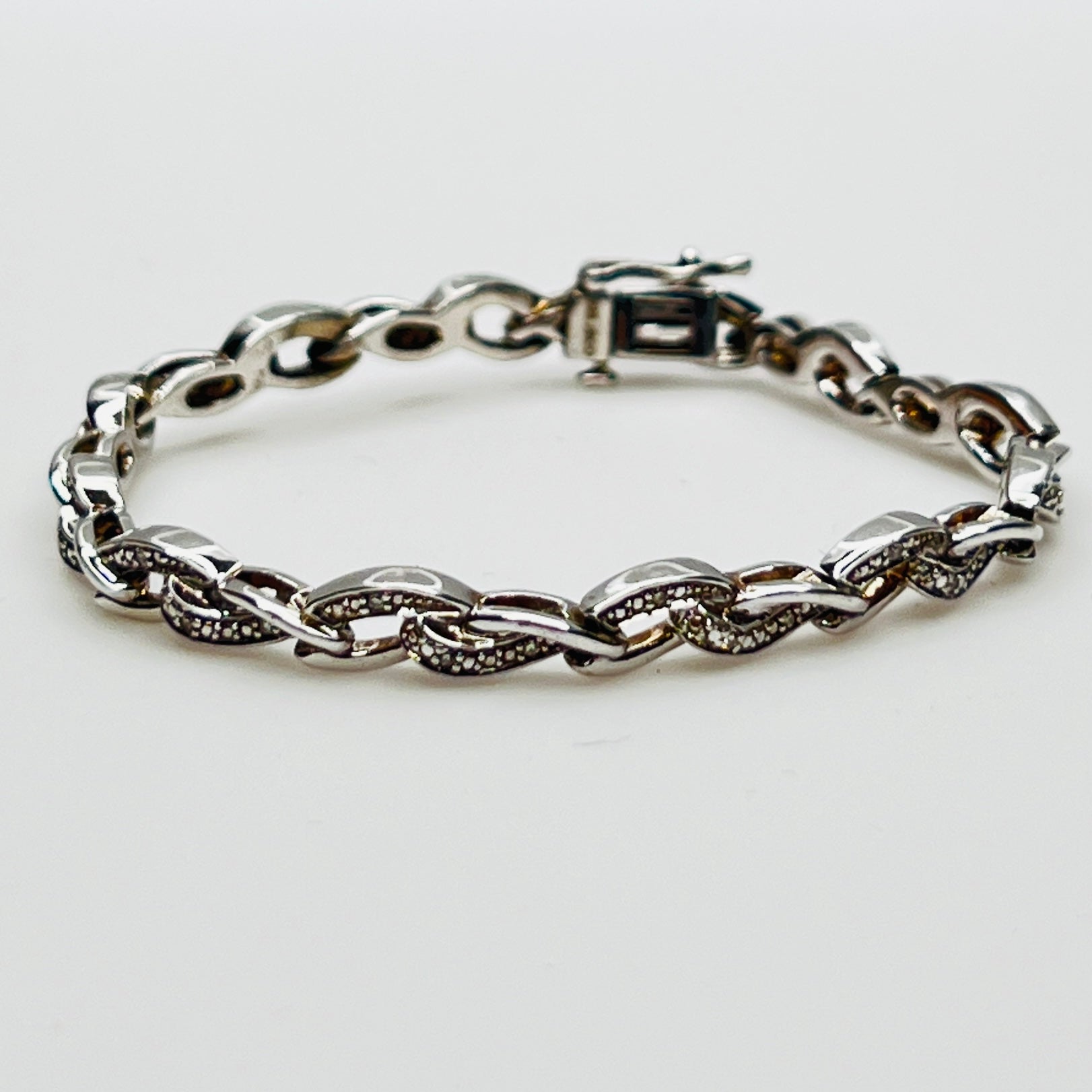 Sterling silver diamond link bracelet