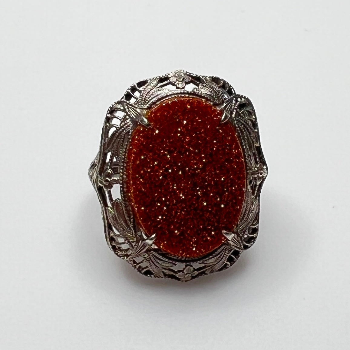 Art Nouveau-style filigree ring with bronze goldstone, size 5