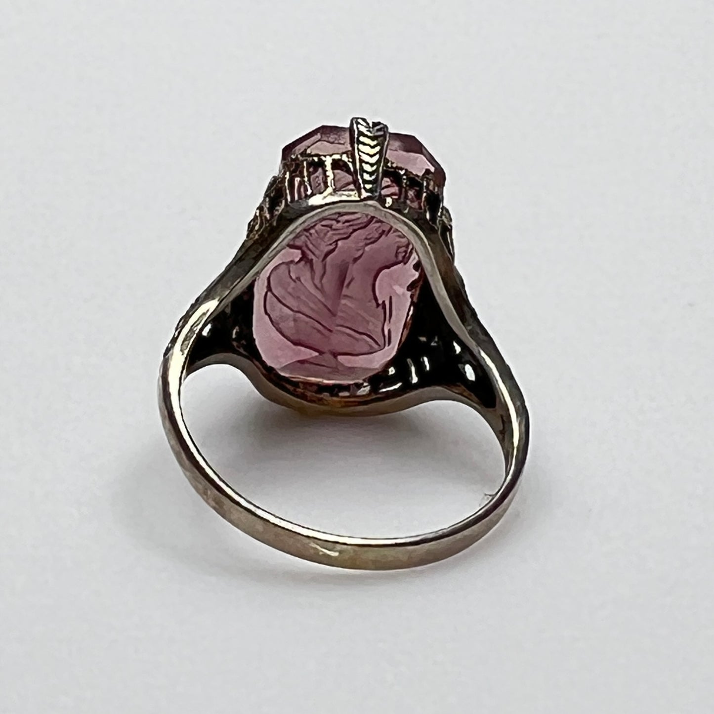 Vintage sterling silver ring with purple intaglio cameo, Art Deco filigree