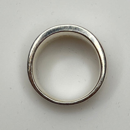 Vintage silver sculptural ring with smooth, polished finish