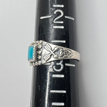 Ring shown on sizing mandrel at size 2.75