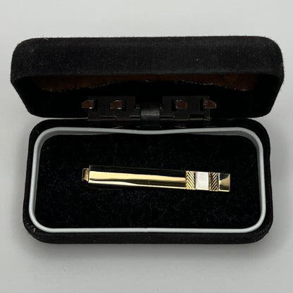 Vintage tie bar in original black velvet box (liner missing from lid)