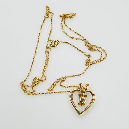 Vintage 14K gold opal heart pendant necklace delicate chain
