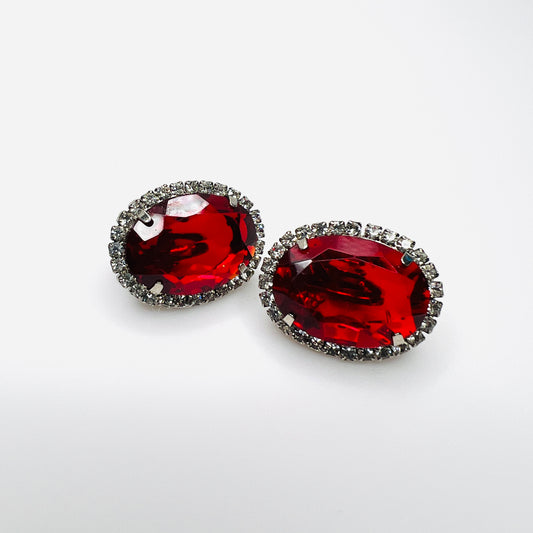 Red Crystal Clip-On Earrings – 1950s – Rhinestone Halo