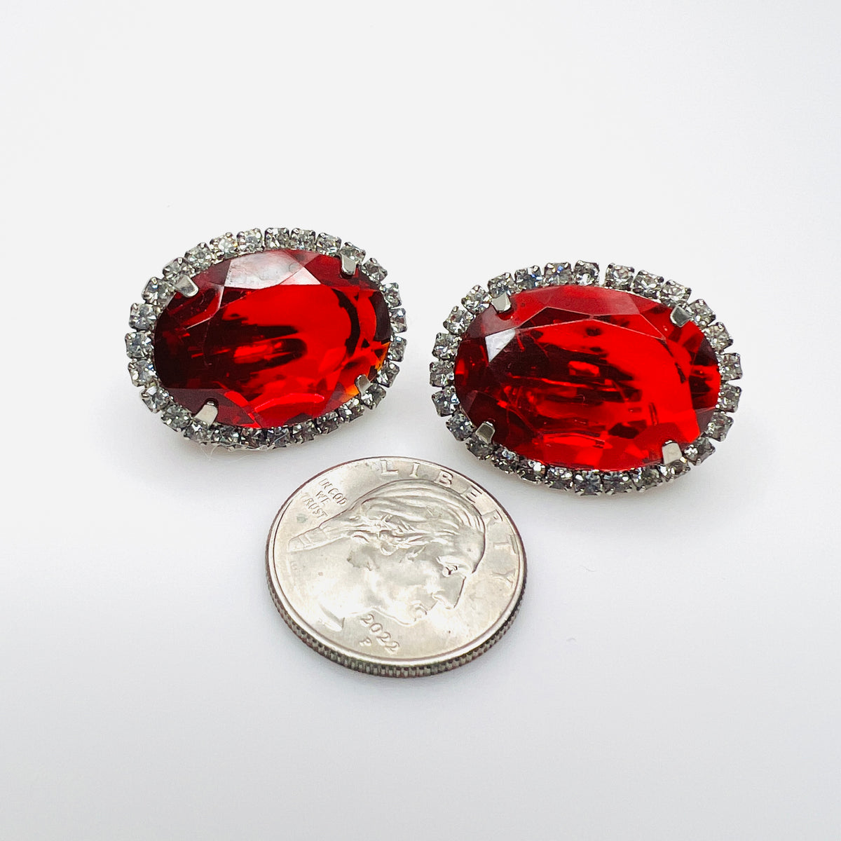 Red Crystal Clip-On Earrings – 1950s – Rhinestone Halo