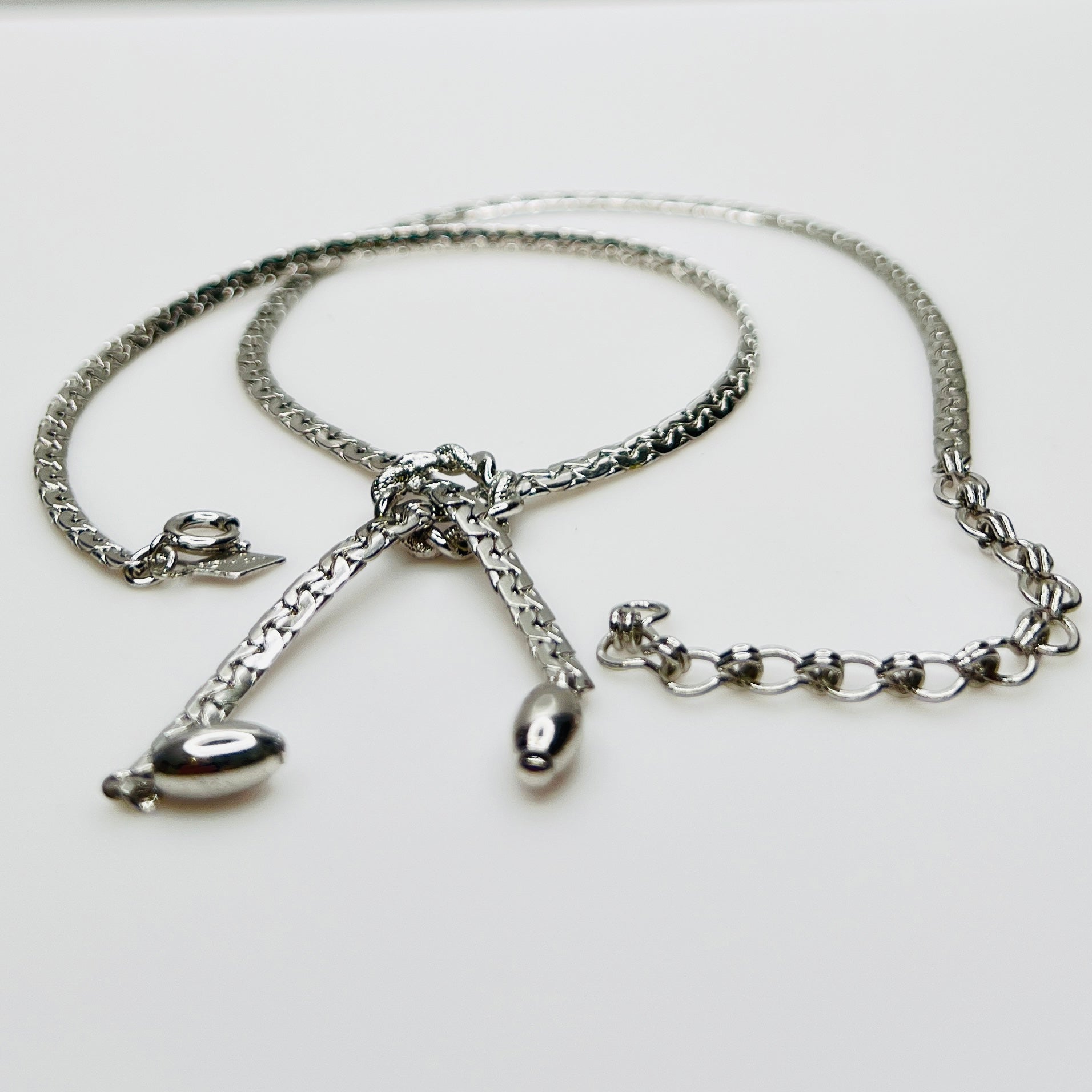 Full view of Sarah Coventry necklace with extender chain