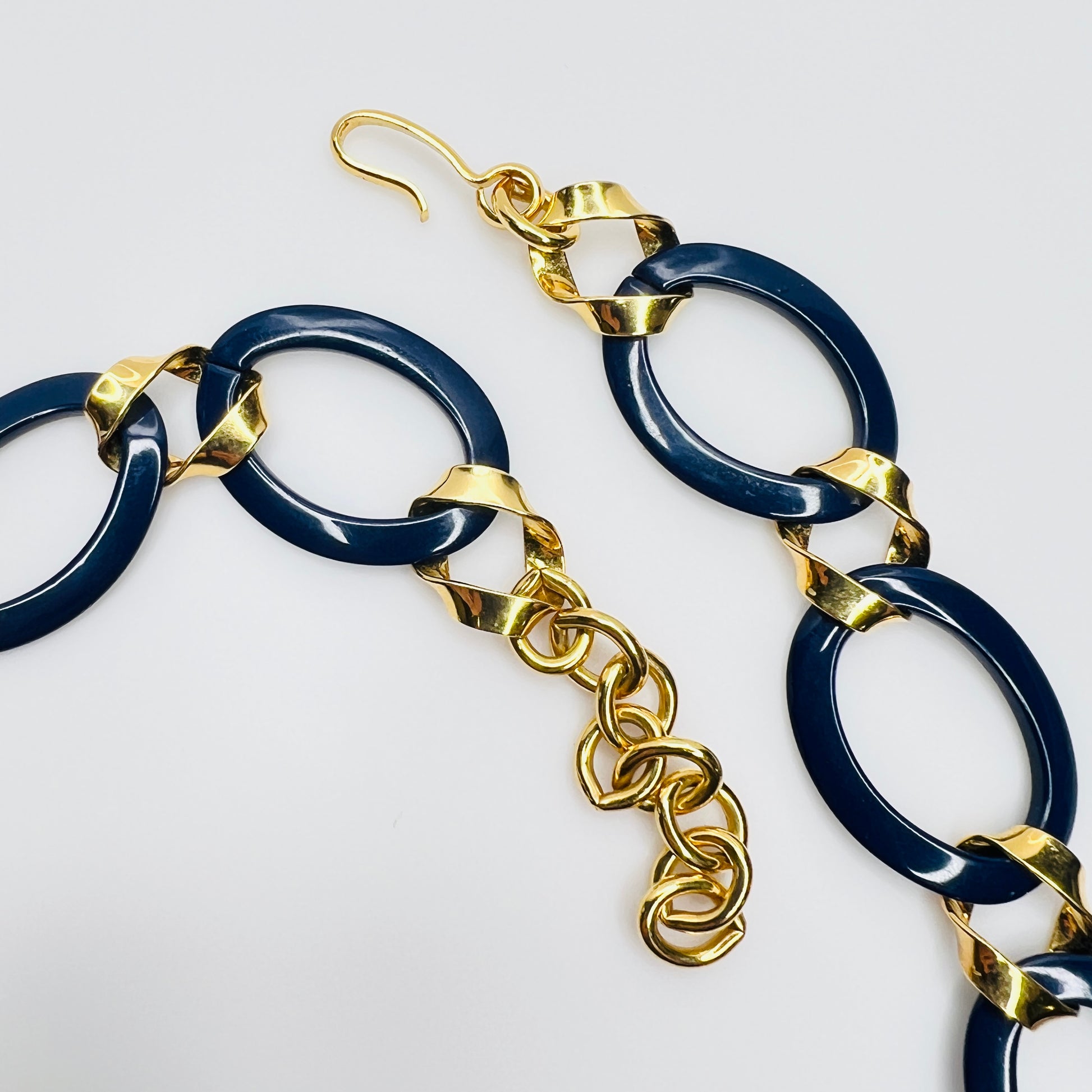 Monet signed clasp with gold extender chain detail