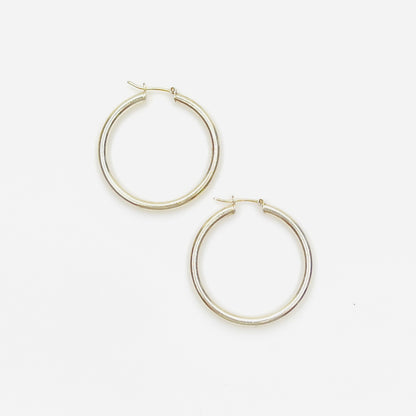 Vintage Italy 925 sterling silver hoop earrings with classic tubular design