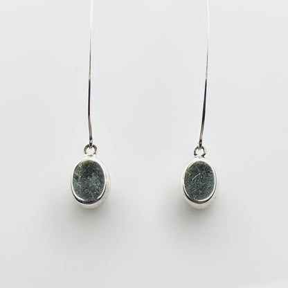 Vintage 1980s sterling silver minimalist dangle earrings with long ear wires