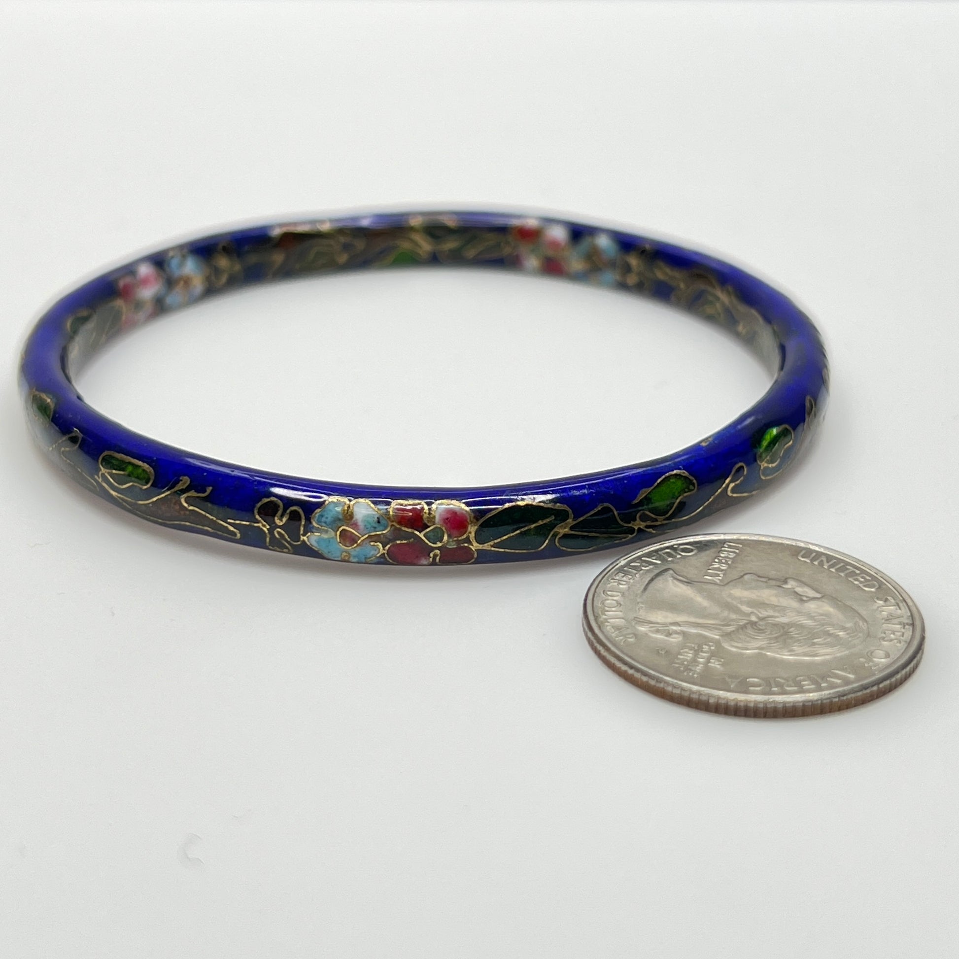 Vintage 1970s enamel bracelet with gold wire floral motif