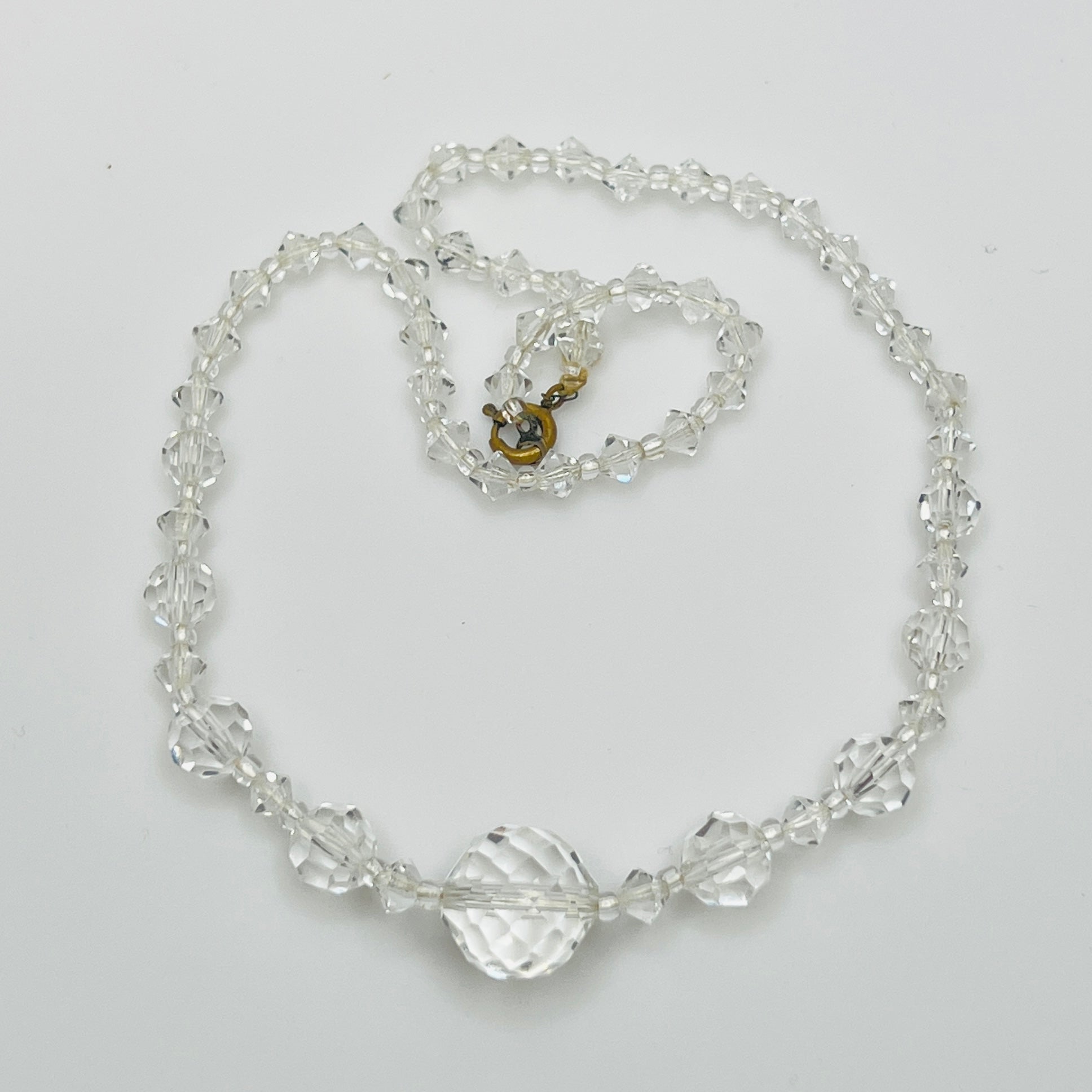 Vintage crystal graduated bead necklace with cut faceted beads