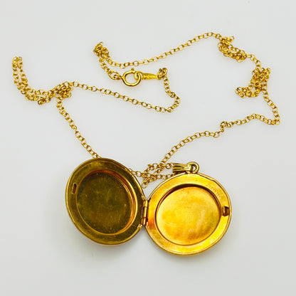 Vintage gold filled floral etched locket necklace round pendant