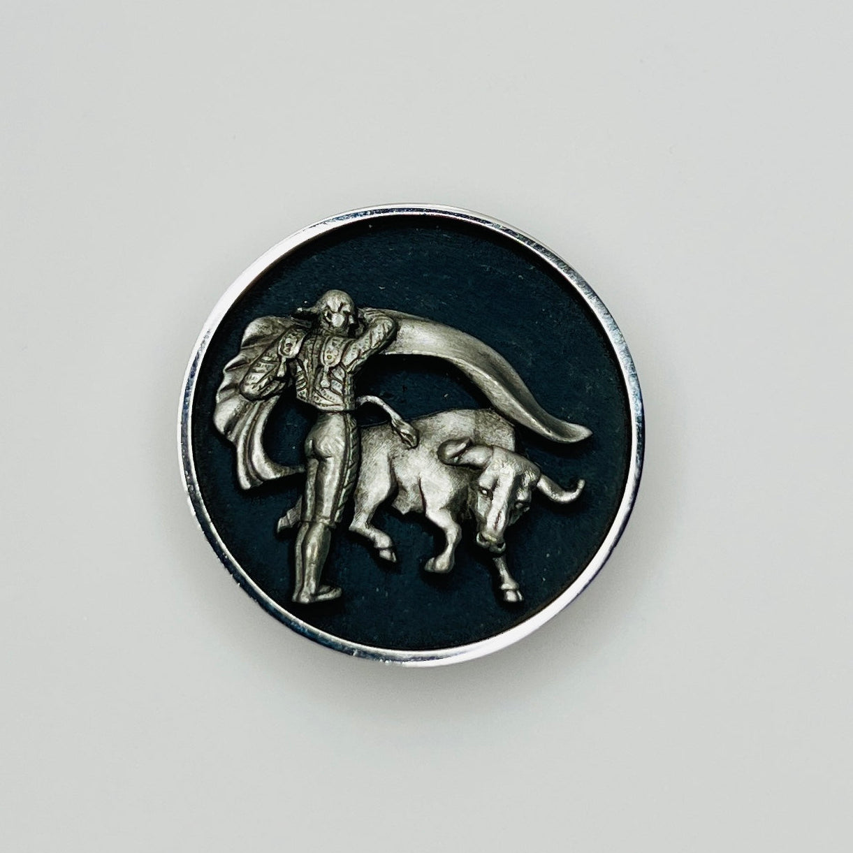 Vintage Hickok matador tie clip black enamel bullfighter design