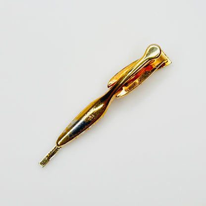 Signed Hickok shotgun tie clip close-up