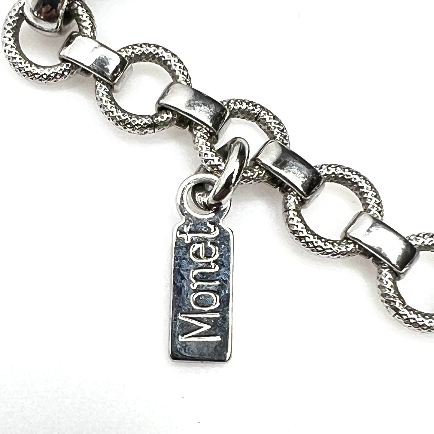 Monet hang tag and adjustable extender chain detail on vintage necklace