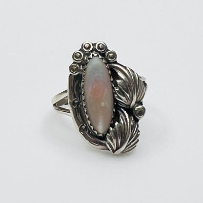 Vintage Navajo sterling silver mother of pearl ring