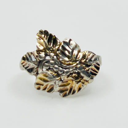Vintage sterling silver leaf cluster ring with botanical motif