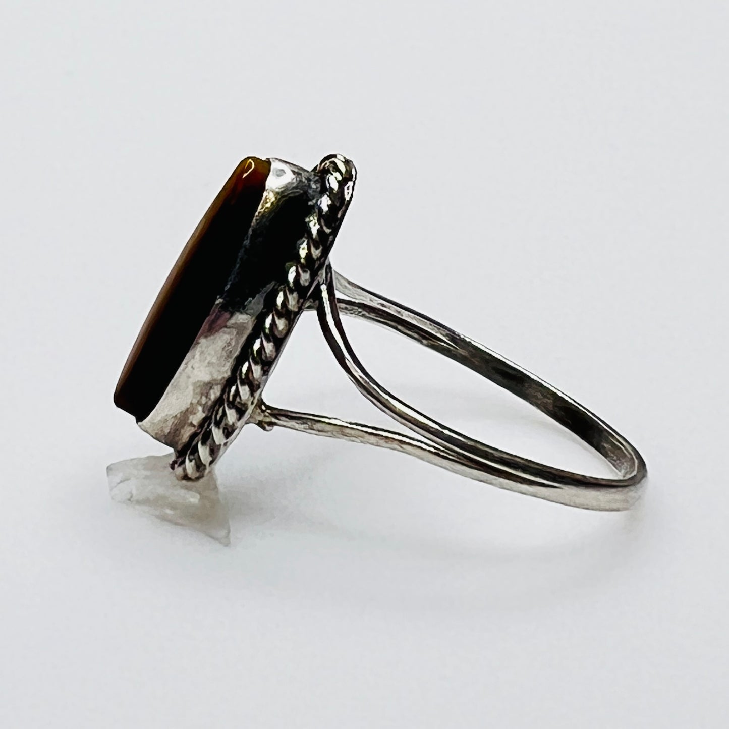 Side profile of vintage sterling silver tiger’s eye ring