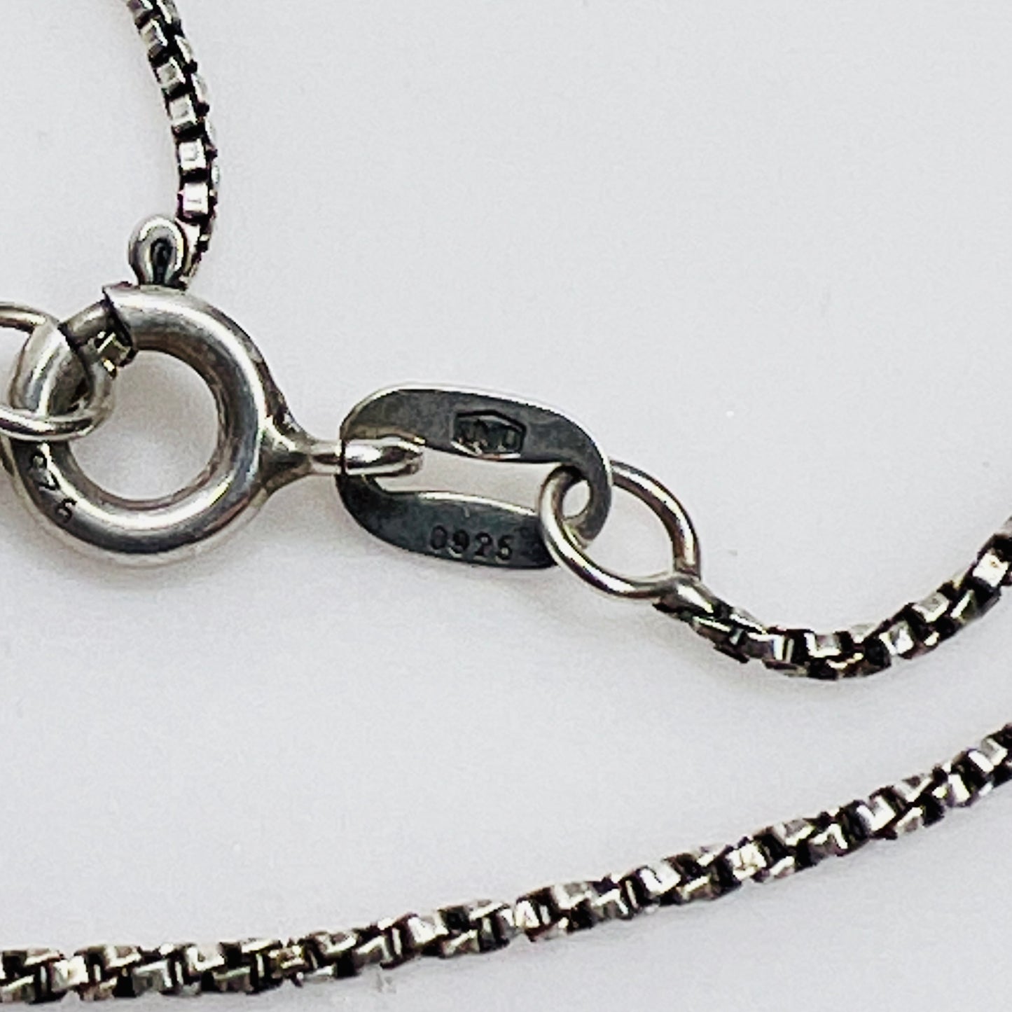 Chain clasp stamped 925 with UK hallmark